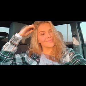 Meet your Posher, Karli